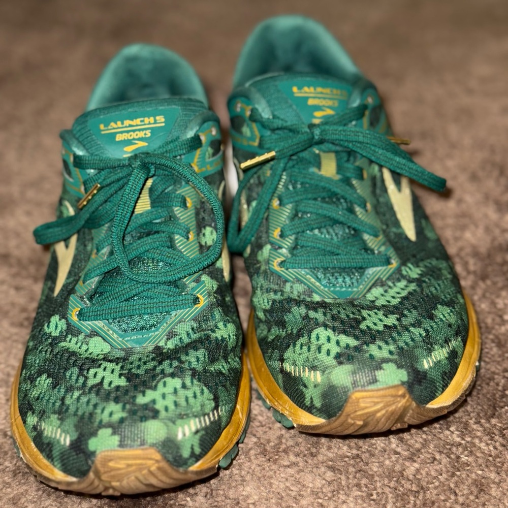 Brooks launch 5 shamrock size 8 women’s